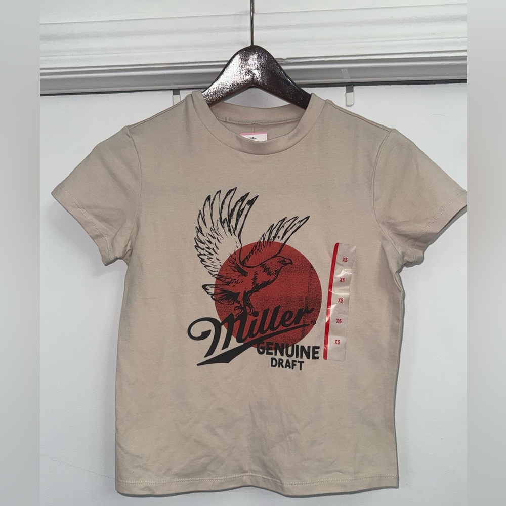 Miller Genuine Draft Women’s Beige With Logo Semi Cropped T-Shirt size XS